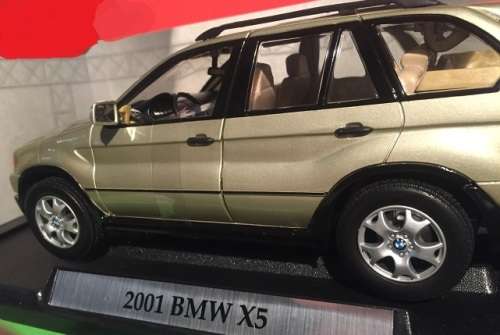 BMW X5 Boxed 1/18 die cast model