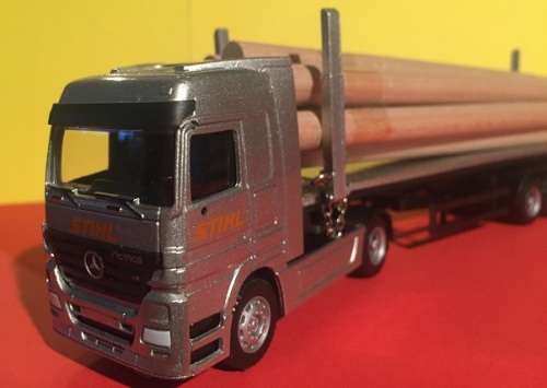 Mercedes Actros V8 Timber Transporter die cast model