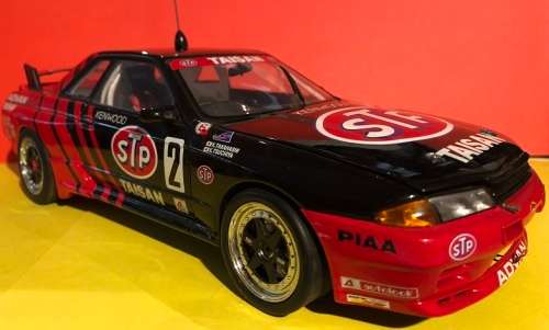 Autoart Nissan Skyline R32 GTR 1/18 die cast model