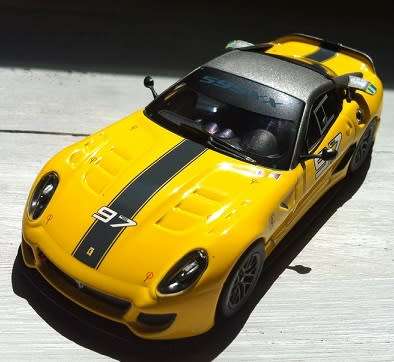 Ferrari 599XX die cast model