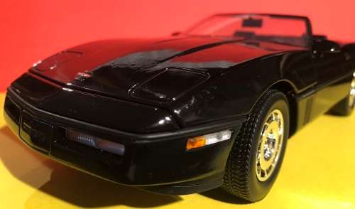 Greenlight 1986 Chevrolet Corvette 1/18 BOXED die cast model