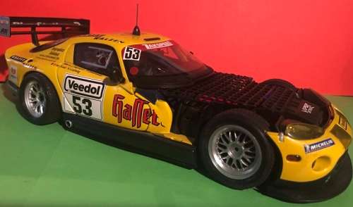 Autoart Dodge Viper GTS-R 1/18 die cast model