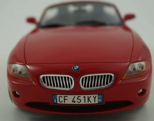 BMW Z4 Cabriolet 1/18 die cast model
