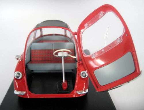 1956 Heinkel Kabine (Bubble Car) 1/18 BOXED die cast model.