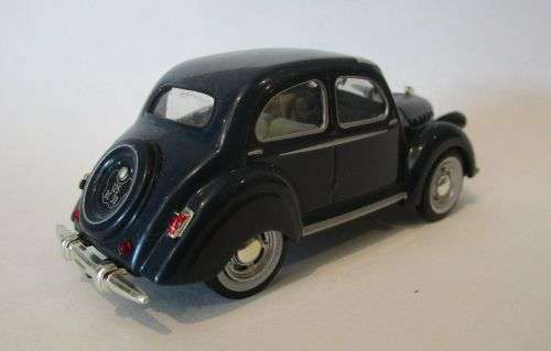 1954 Panhard Dyna X diecast model