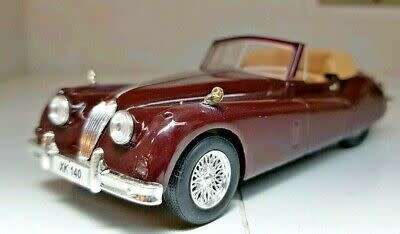 1954 Jaguar Xk140 Convertible die cast model
