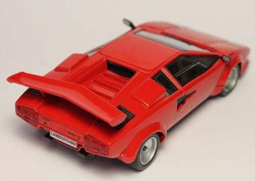 Lamborghini Countach LP500 die cast model