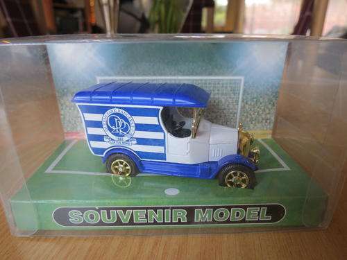 Oxford Souvenir die cast model Queenspark Rangers