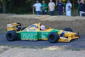 Benetton B192 die cast racing model