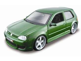 Volkswagen Golf R32 die cast model