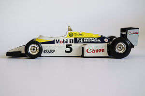 Willams FW 08 F1 die cast model