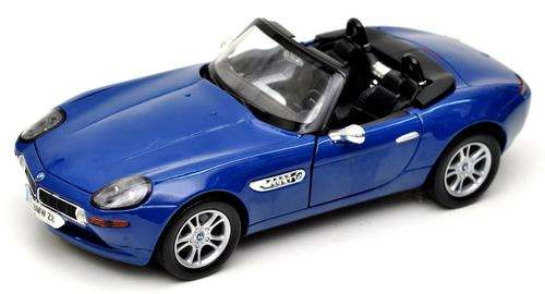 BMW Z8 1/18 die cast model