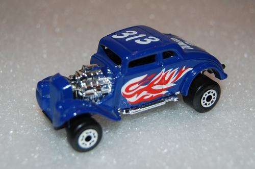 Matchbox 1933 Willy's Street Rod die cast model