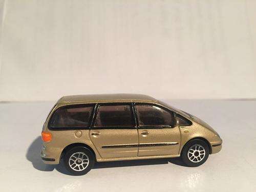 Ford Galaxy die cast model