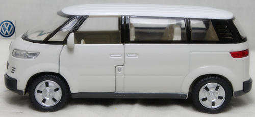 2001 Volkswagen Microbus die cast model