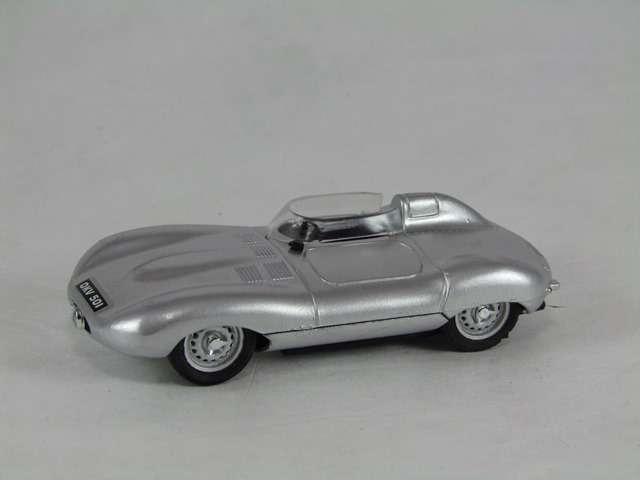 1954 Jaguar D-Type die cast model