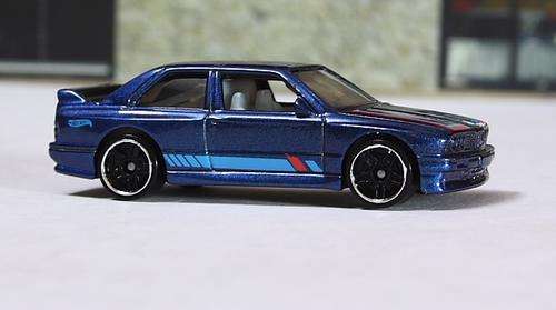 HOT WHEELS '92 BMW M3 die cast model
