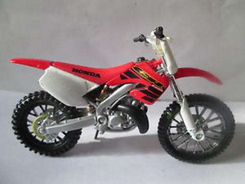 Honda CR250R 1/18 die cast model