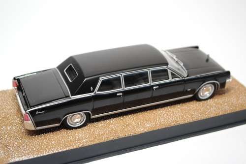 1964 Lincoln Continental Stretch Limousine die cast model.