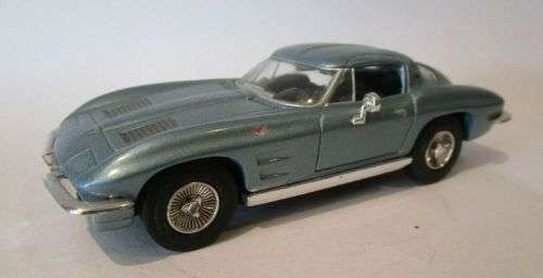 1963 Chevrolet Corvette Stingray die cast model.