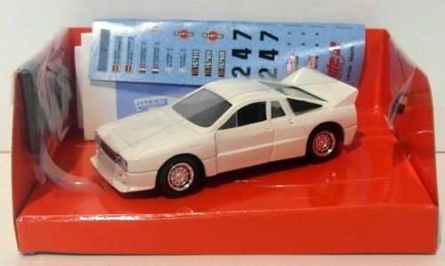 Lancia 037 Rally die cast model.