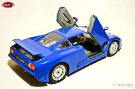 Bugatti EB110 1/18 Die Cast Model