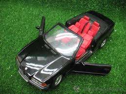 BMW 325i Convertible 1/18 Die Cast Model