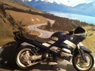 BMW R 1150 RS 1/18 die cast model