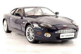 Aston Martin DB7 Vantage 1/18 die cast model
