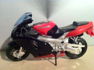 Kawasaki ZX7R 1/18 die cast model