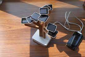 SOLAR POWER TREE CHARGER