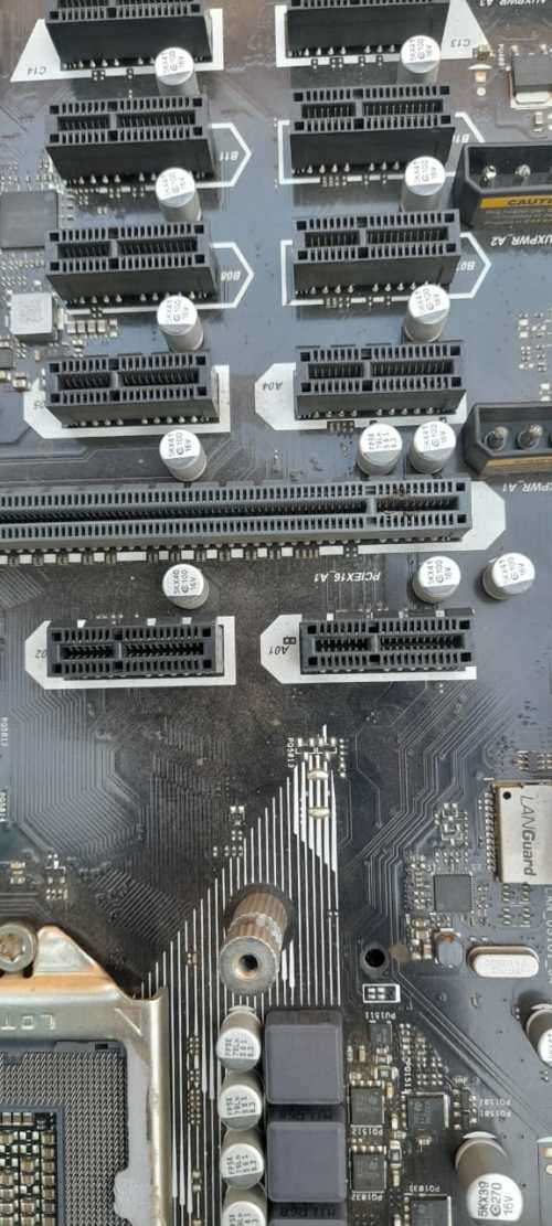 Gpu Mining kit, including risers, CPU (CPU is intel Pentium 4.00 GHZ/2M/800/06) and mother board