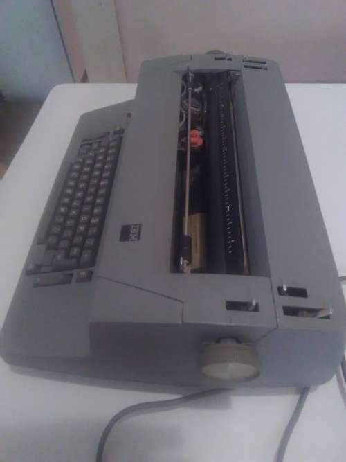 Vintage IBM Typwriter