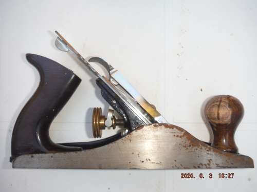 Small woodworking plane