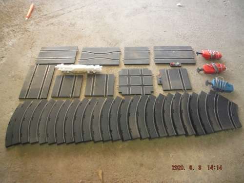 SPEEDTRAX. Slot car tracks