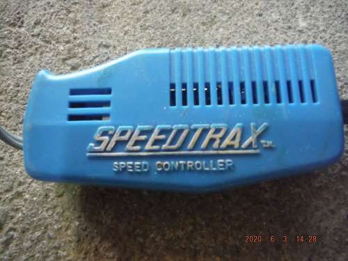 SPEEDTRAX. Slot car tracks