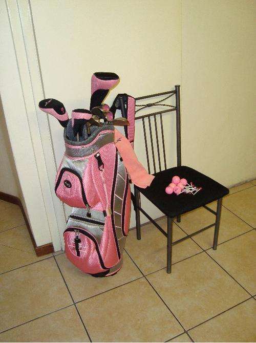 Pink Ladies Golf Set