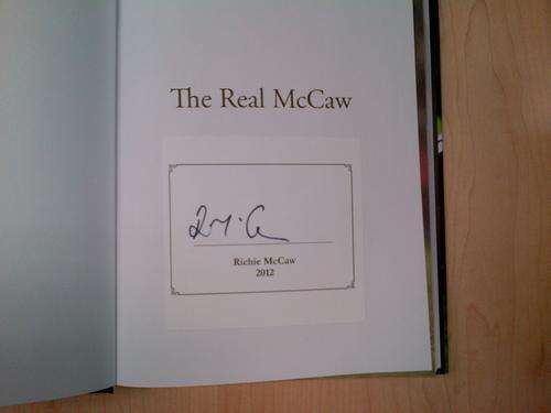 Richie McCaw SIGNED BOOK , The Real McCaw (**** RUGBY***)