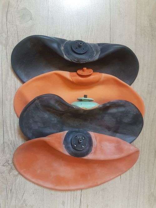 Vintage Super Springbok Rugby Ball Bladders Size 5