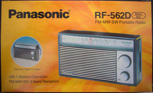 Panasonic FM-MW-SW Portable Radio RF-562 D
