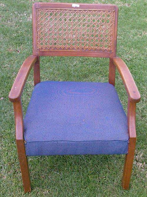 A VERY NICE TEAK CHAIR