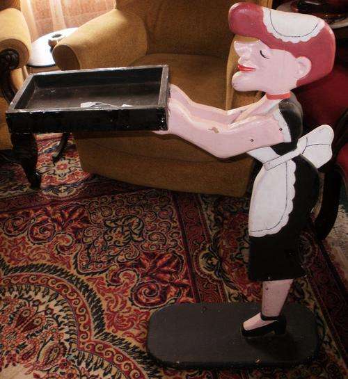 A STUNNING DUMB WAITER (FEMALE)