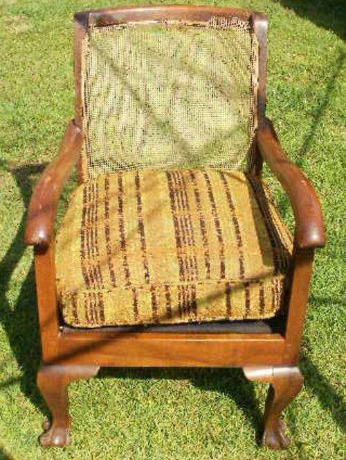 A LOVELY BALL AND CLAW CHAIR STARTING AT R1