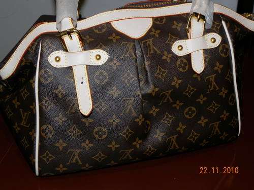 ***SPECIAL*** Louis Vuitton Handbag