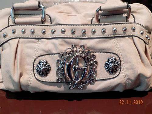 ***SPECIAL*** Guess Handbag