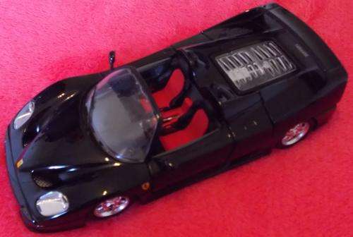1:24 bburago Ferrari F50 1995