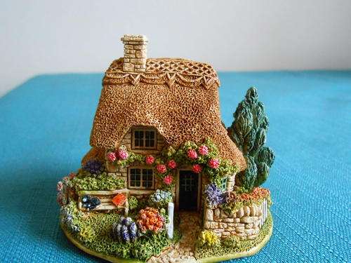 Lilliput Lane - Faithful Friends L2354