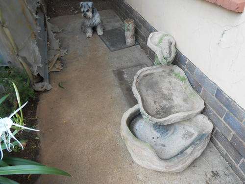 Three-tiered water feature