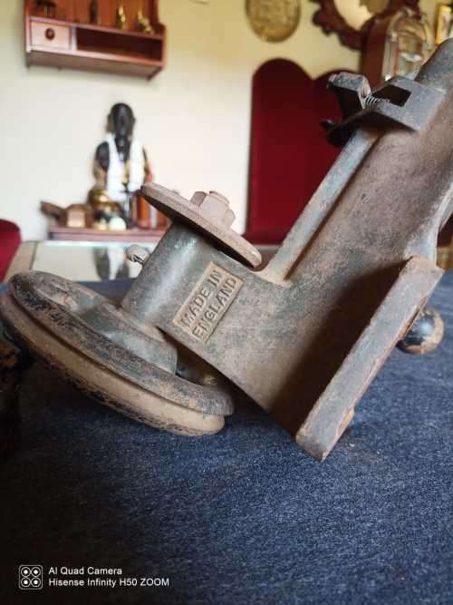 Vintage Yale Key Cutter