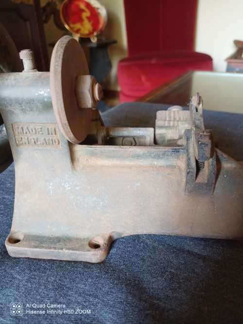 Vintage Yale Key Cutter